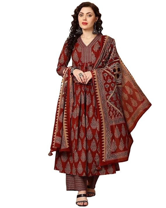 71X5DF+c+gL._SX569_ (1) Women Printed Kurta and Pant Set with Dupatta - Image 1